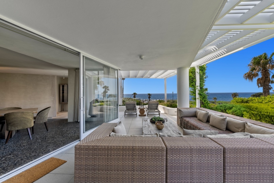 To Let 3 Bedroom Property for Rent in Bantry Bay Western Cape